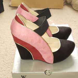 Faux suede colorblock wedges